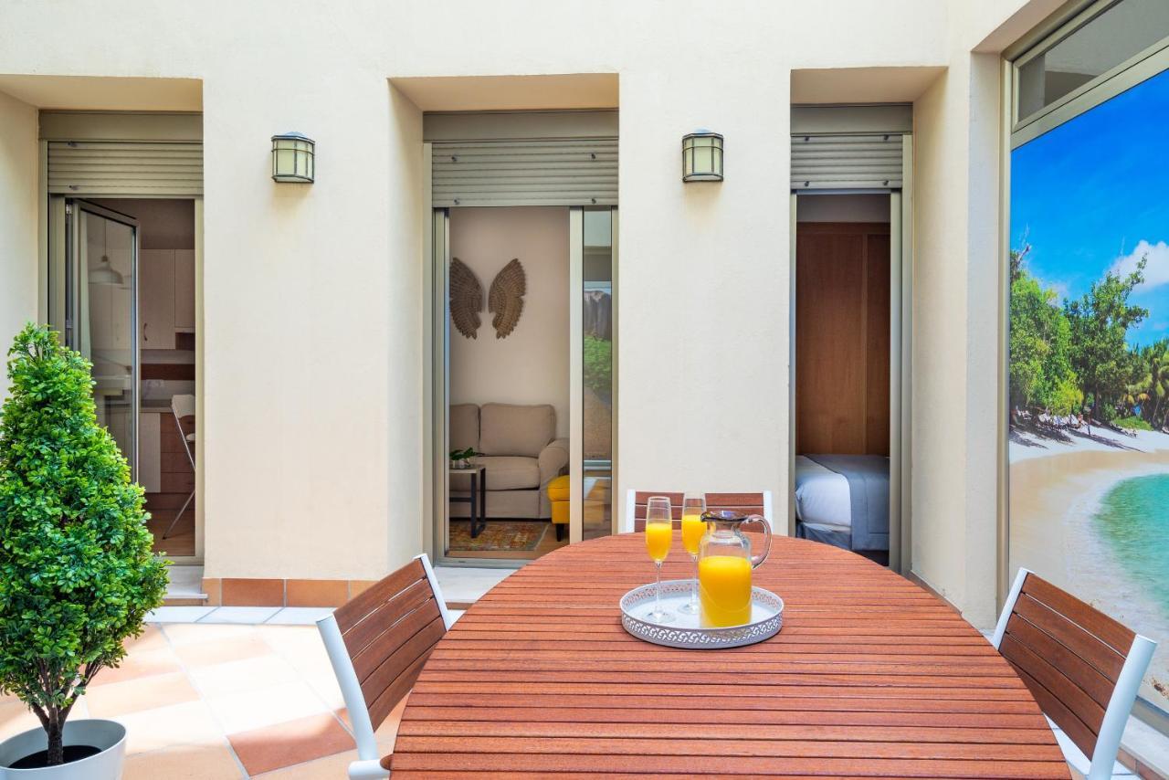 Homeabout Fresca Apartment I مالقة المظهر الخارجي الصورة
